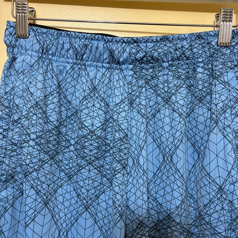 Nike Dri-Fit Training Shorts Geometric Line Basketball Mens S Blue Athletic - Picture 4 of 8